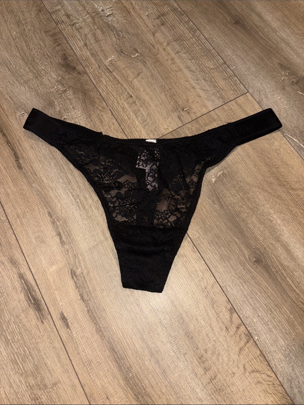 PINK Victoria’s Secret Lace Thong Panty